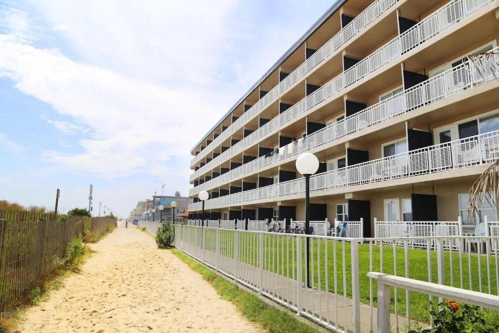 Dunes Suites Oceanfront Ocean City Esterno foto